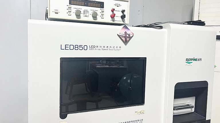 LED testing system